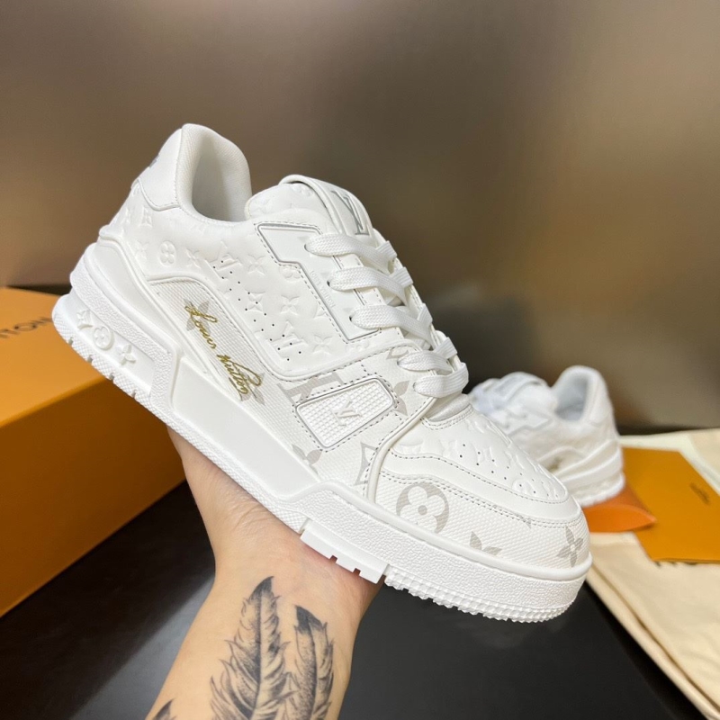 Louis Vuitton Sneakers